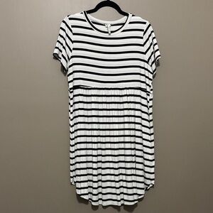 Bellamie Monochrome Striped Top
